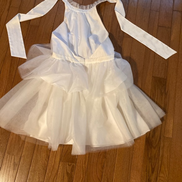 Fun & Flirty - Picture 7 of 13